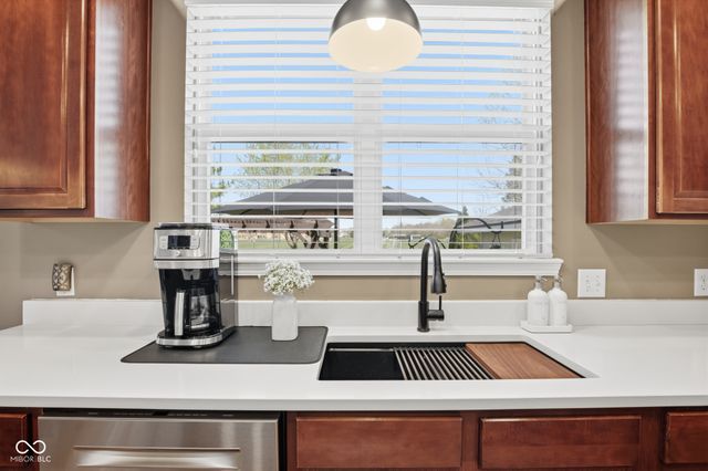 7410 Giroud Drive, Indianapolis, IN 46259