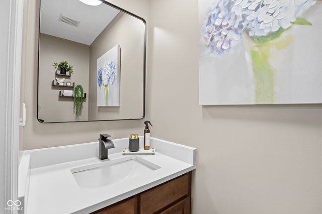 7410 Giroud Drive, Indianapolis, IN 46259