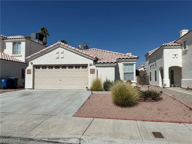 1833 Cedar Bluffs Way, Las Vegas, NV 89128