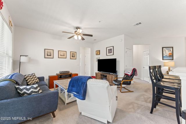 13364 BEACH Boulevard 518, Jacksonville, FL 32224