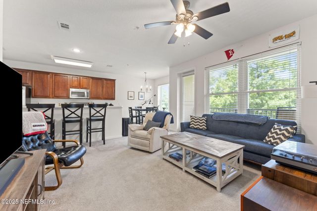 13364 BEACH Boulevard 518, Jacksonville, FL 32224