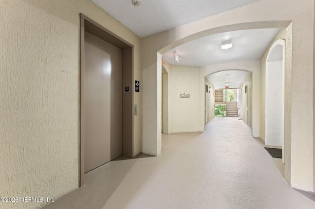 13364 BEACH Boulevard 518, Jacksonville, FL 32224