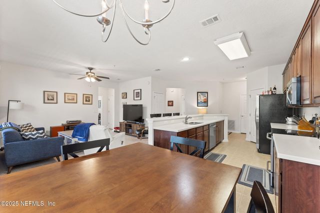 13364 BEACH Boulevard 518, Jacksonville, FL 32224