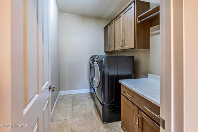 31655 S Hackberry Lane, Oracle, AZ 85623