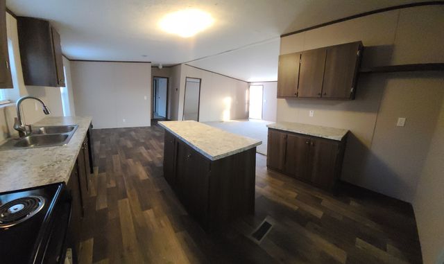 303 N Seba Street, Hurst, IL 62949