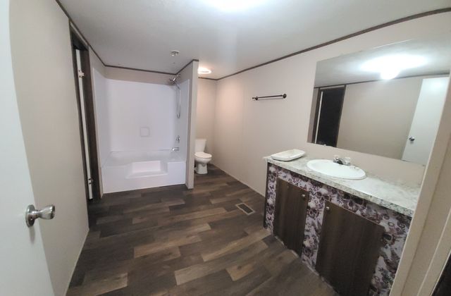 303 N Seba Street, Hurst, IL 62949