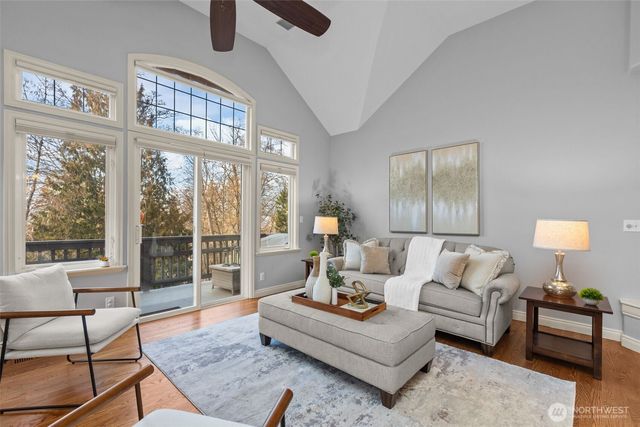 11502 W Oakmont Drive, Mukilteo, WA 98275