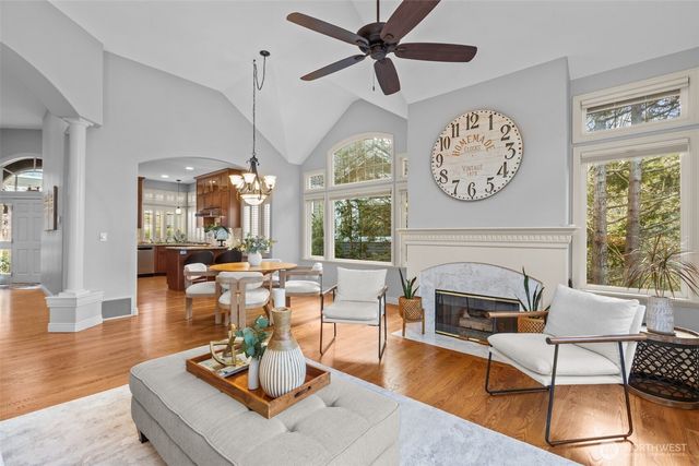 11502 W Oakmont Drive, Mukilteo, WA 98275