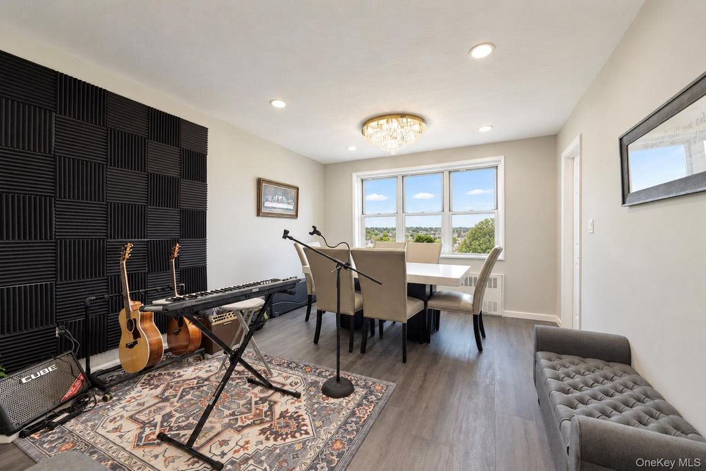 11 Balint Drive 541, Yonkers, NY 10710 — photo 4