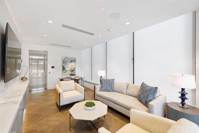 2323 W Main Street 305, Houston, TX 77098