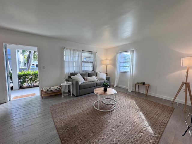 202 Lucerne Avenue Unit 12, Lake Worth Beach, FL 33460