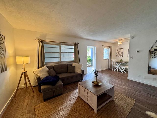 202 Lucerne Avenue Unit 12, Lake Worth Beach, FL 33460