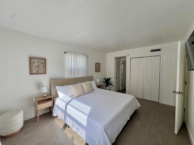 202 Lucerne Avenue Unit 12, Lake Worth Beach, FL 33460