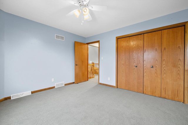 820 172nd AVENUE, Union Grove, WI 53182