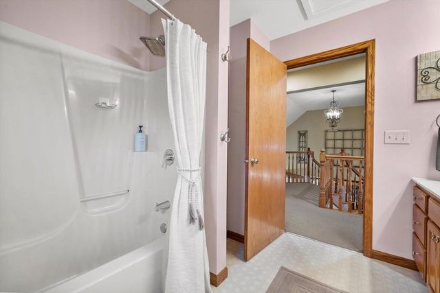 820 172nd AVENUE, Union Grove, WI 53182
