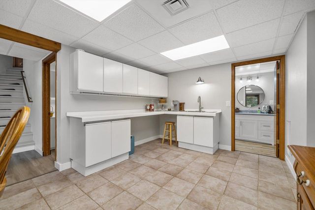 820 172nd AVENUE, Union Grove, WI 53182