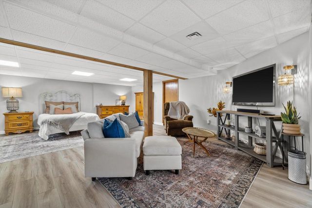 820 172nd AVENUE, Union Grove, WI 53182
