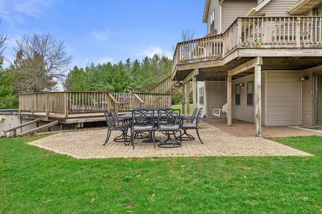 820 172nd AVENUE, Union Grove, WI 53182