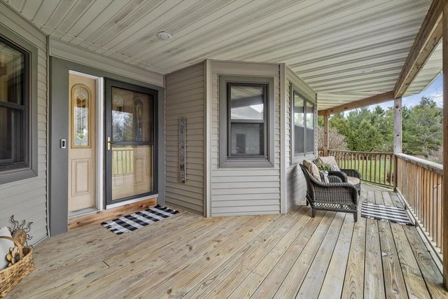 820 172nd AVENUE, Union Grove, WI 53182