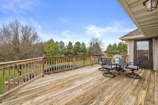 820 172nd AVENUE, Union Grove, WI 53182