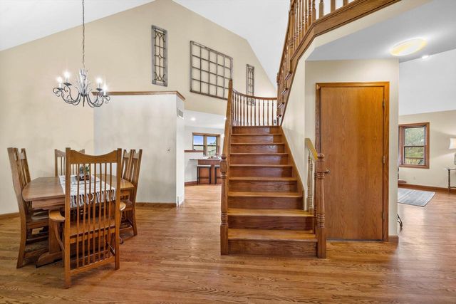 820 172nd AVENUE, Union Grove, WI 53182
