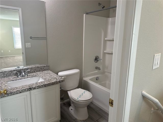 6472 Blue Iris Court, Las Vegas, NV 89141