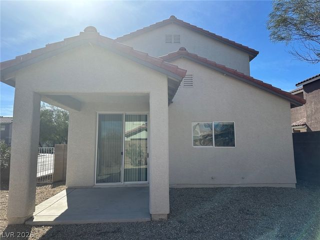 6472 Blue Iris Court, Las Vegas, NV 89141