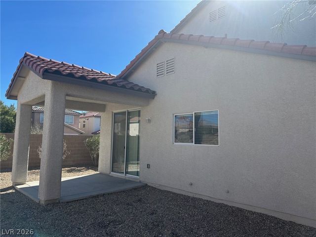 6472 Blue Iris Court, Las Vegas, NV 89141