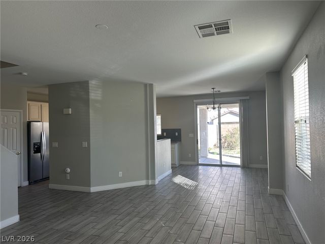 6472 Blue Iris Court, Las Vegas, NV 89141
