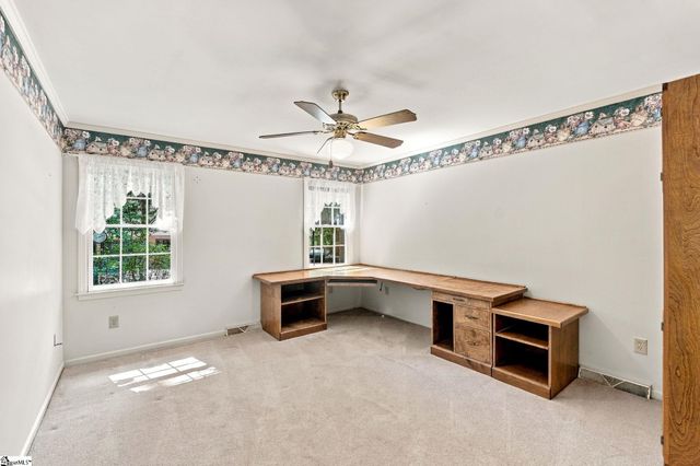 205 Hillpine Drive, Simpsonville, SC 29681