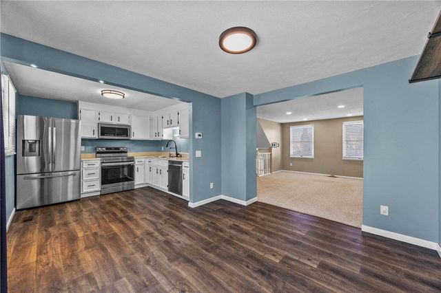 5 Bramblewood Lane, Penfield, NY 14526