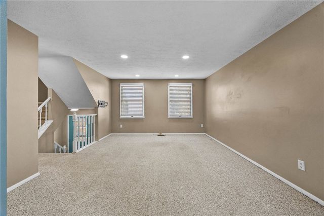 5 Bramblewood Lane, Penfield, NY 14526