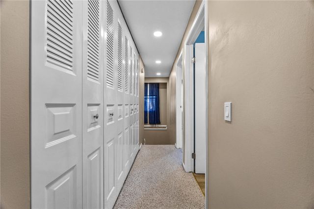 5 Bramblewood Lane, Penfield, NY 14526