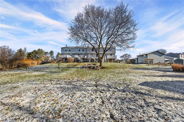 5 Bramblewood Lane, Penfield, NY 14526