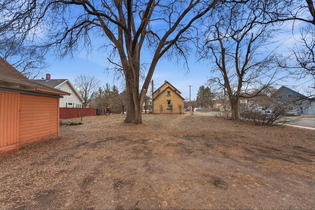 601 11th Avenue N, Saint Cloud, MN 56303