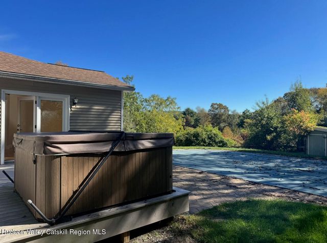 1476 County Route 5, Canaan, NY 12029