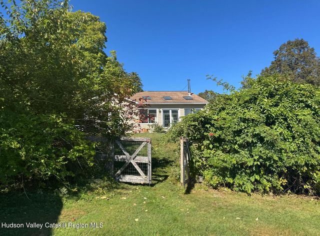 1476 County Route 5, Canaan, NY 12029