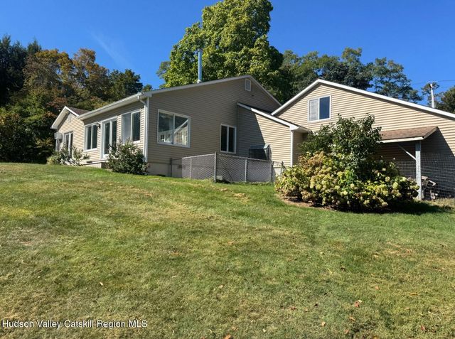 1476 County Route 5, Canaan, NY 12029