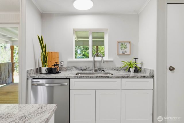 2151 W Cloquallum Rd, Shelton, WA 98584