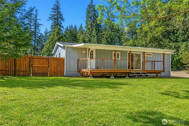 2151 W Cloquallum Rd, Shelton, WA 98584