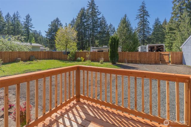 2151 W Cloquallum Rd, Shelton, WA 98584