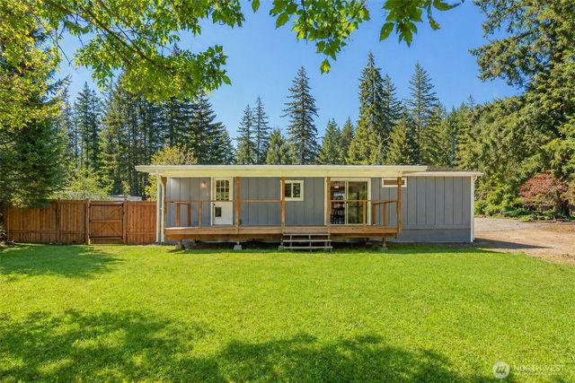 2151 W Cloquallum Rd, Shelton, WA 98584