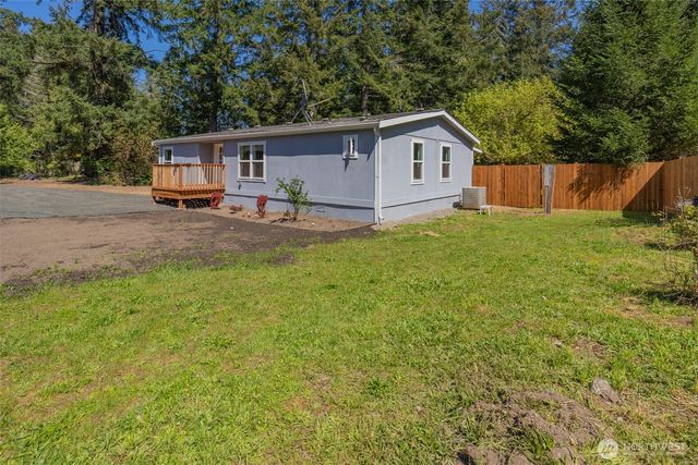 2151 W Cloquallum Rd, Shelton, WA 98584