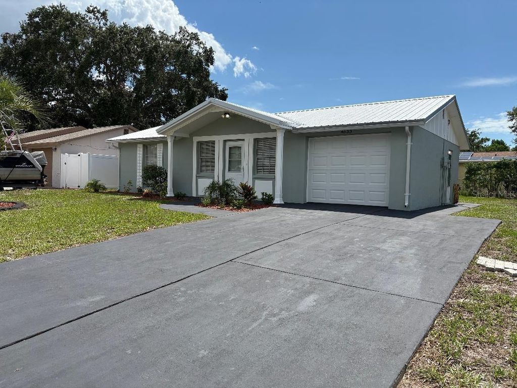 4833 DOGWOOD STREET, New Port Richey, FL 34653