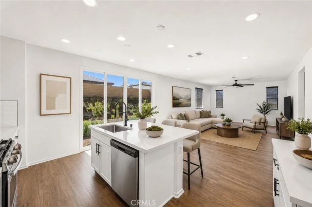 8844 Glencliff Avenue, Hesperia, CA 92345