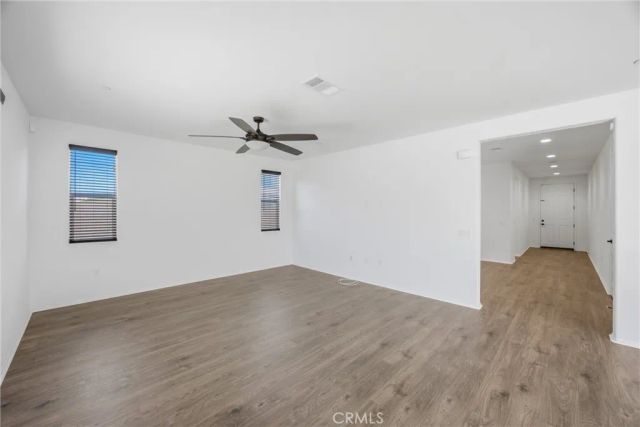 8844 Glencliff Avenue, Hesperia, CA 92345
