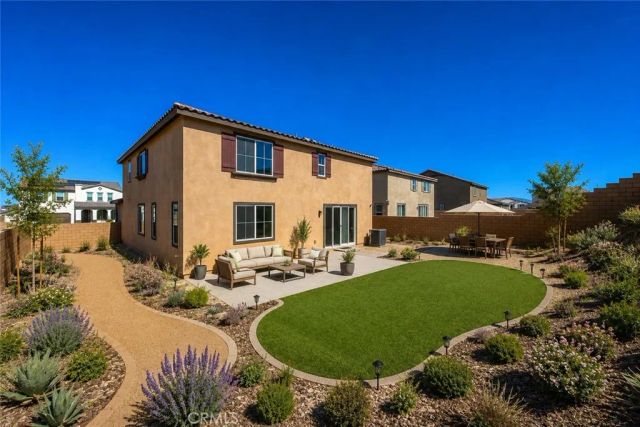 8844 Glencliff Avenue, Hesperia, CA 92345