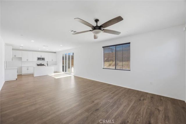 8844 Glencliff Avenue, Hesperia, CA 92345