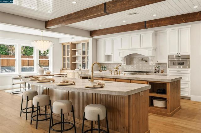 1206 Northgate Rd, Walnut Creek, CA 94598