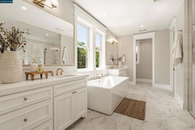 1206 Northgate Rd, Walnut Creek, CA 94598